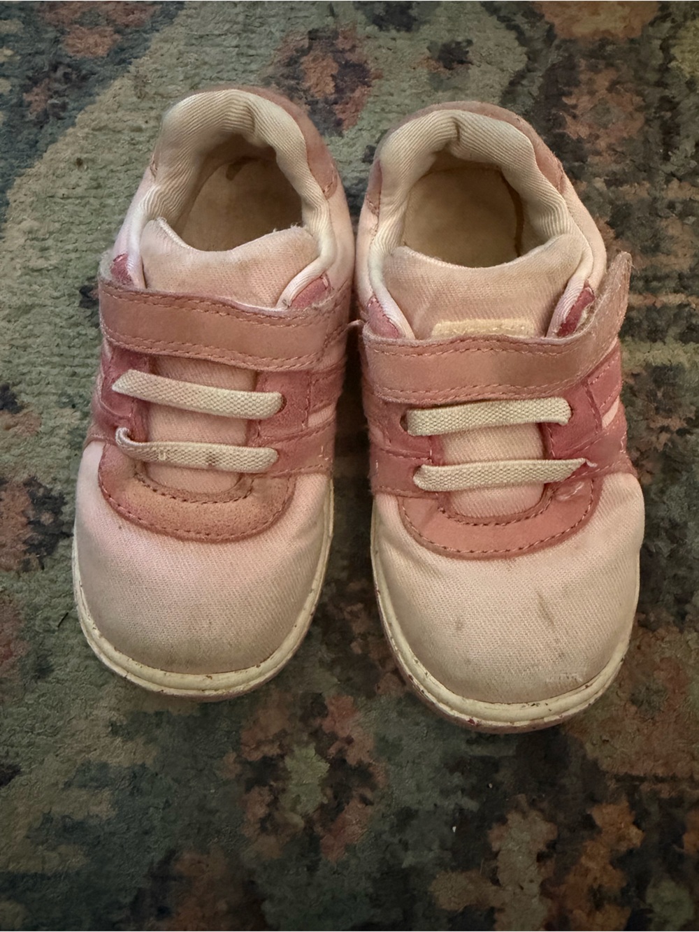 Kids Pink Velcro Sneakers - Comfortable Everyday Shoes stride rite